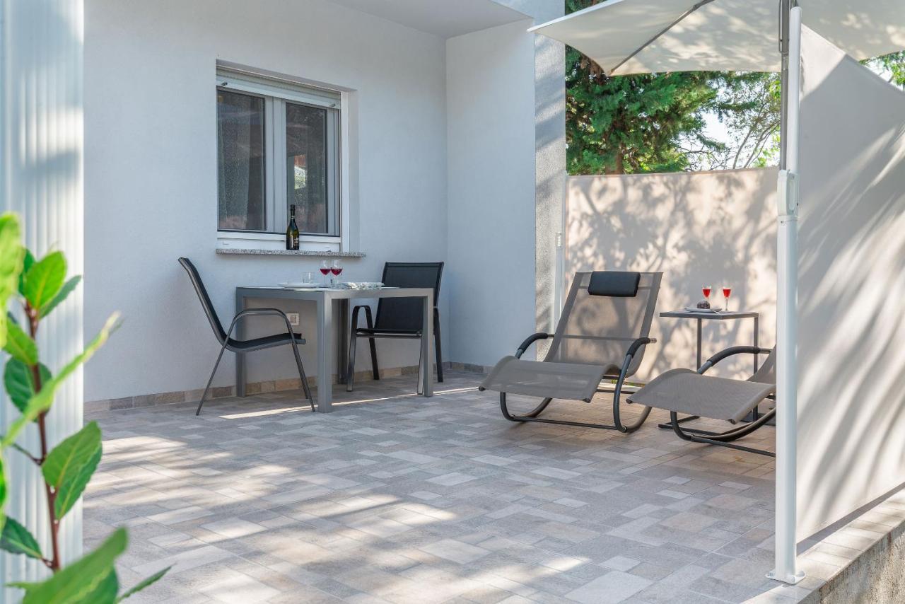 Evita Fazana Premium Studio Apartments Екстериор снимка