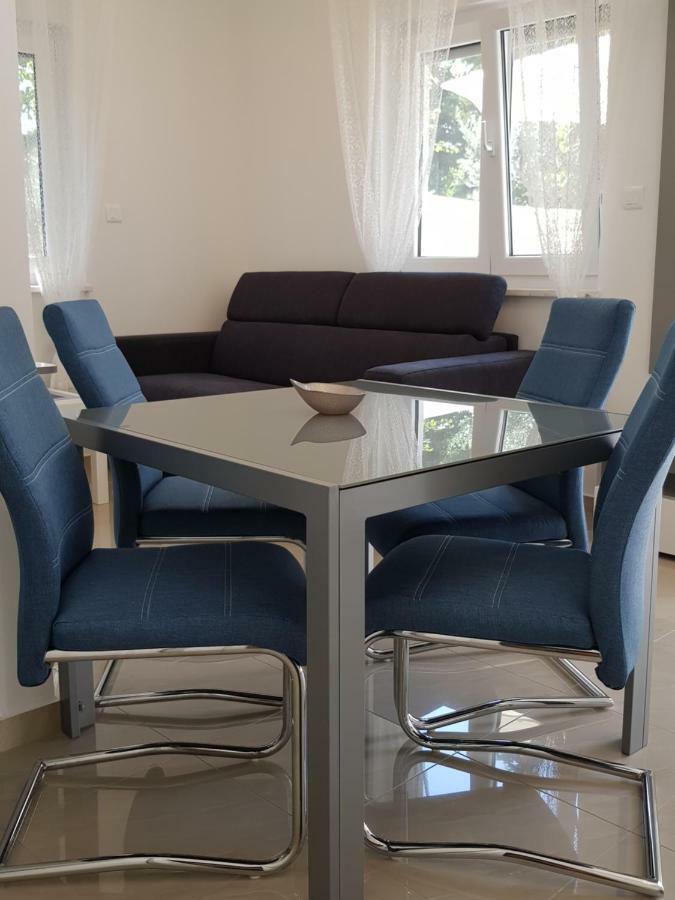 Evita Fazana Premium Studio Apartments Екстериор снимка