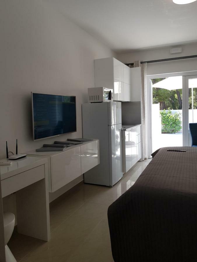Evita Fazana Premium Studio Apartments Екстериор снимка