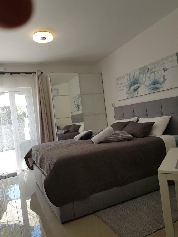 Evita Fazana Premium Studio Apartments Екстериор снимка